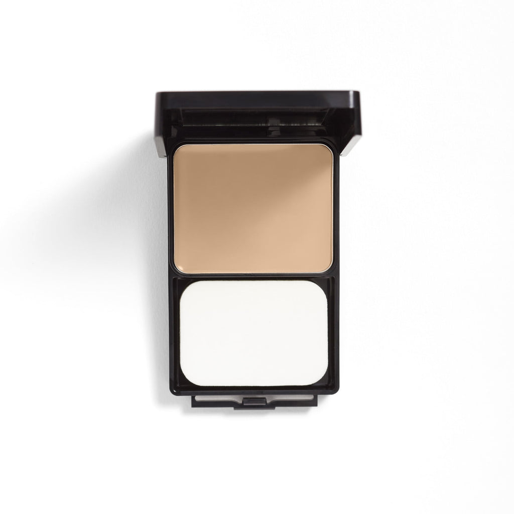 COVERGIRL Outlast All-Day Ultimate Finish 3-in-1 Foundation, 440 Natural Beige, 0.4 oz, Lightweight Foundation